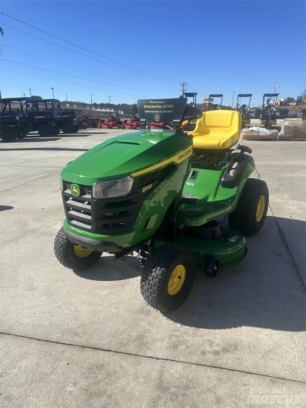 John Deere S100 Traktorske kosilice