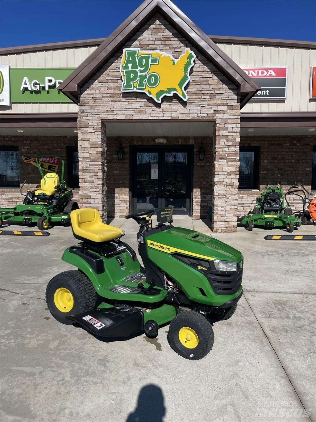 John Deere S100 Traktorske kosilice