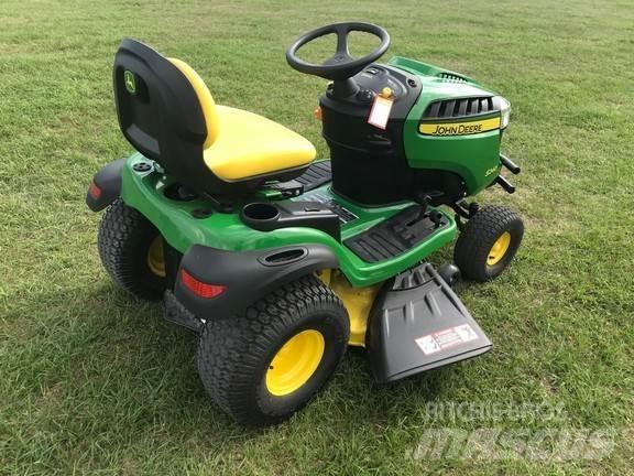 John Deere S240 Manji traktori