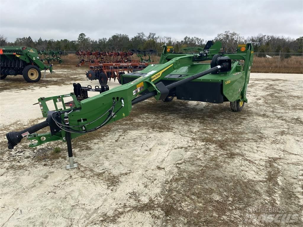 John Deere S300 Uređaji za kosačice