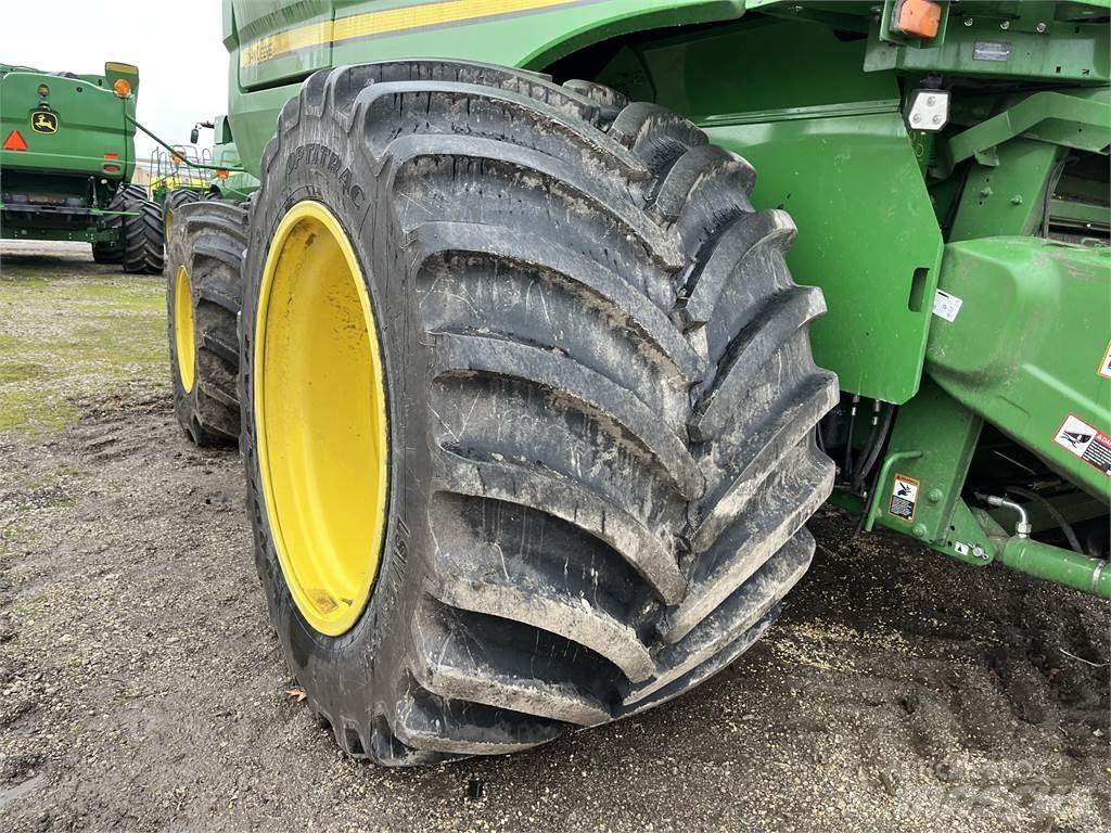 John Deere S790 Kombajni