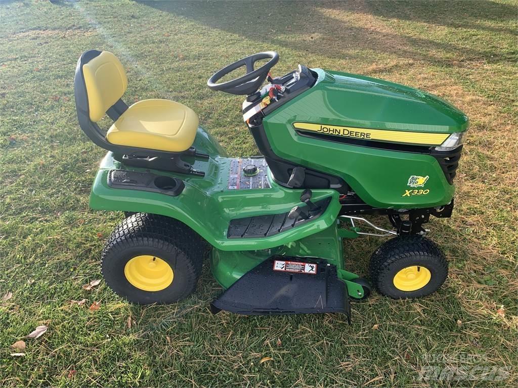 John Deere X330 Manji traktori