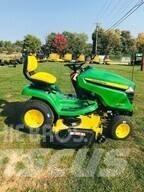 John Deere X390 Manji traktori