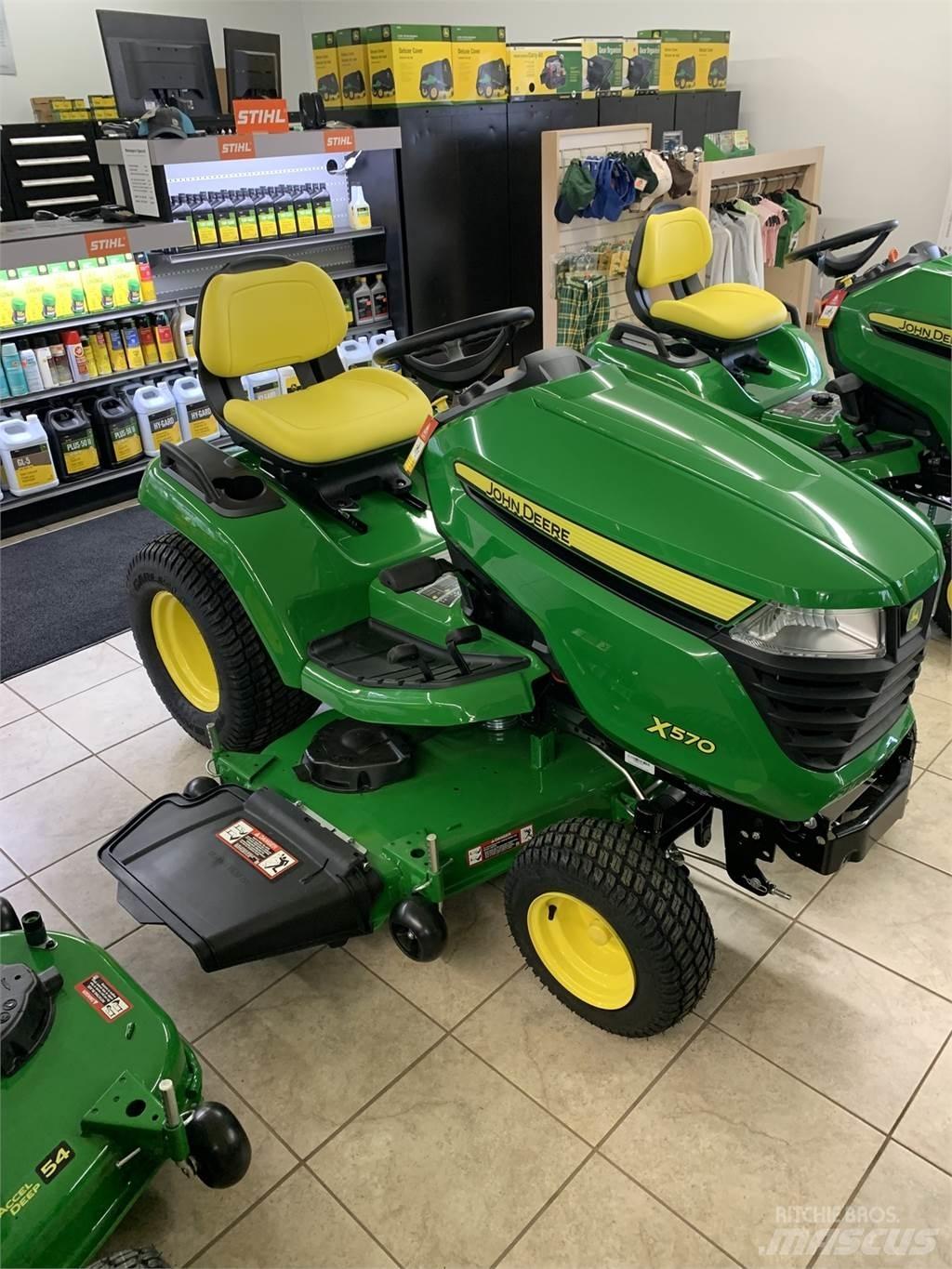 John Deere X570 Manji traktori