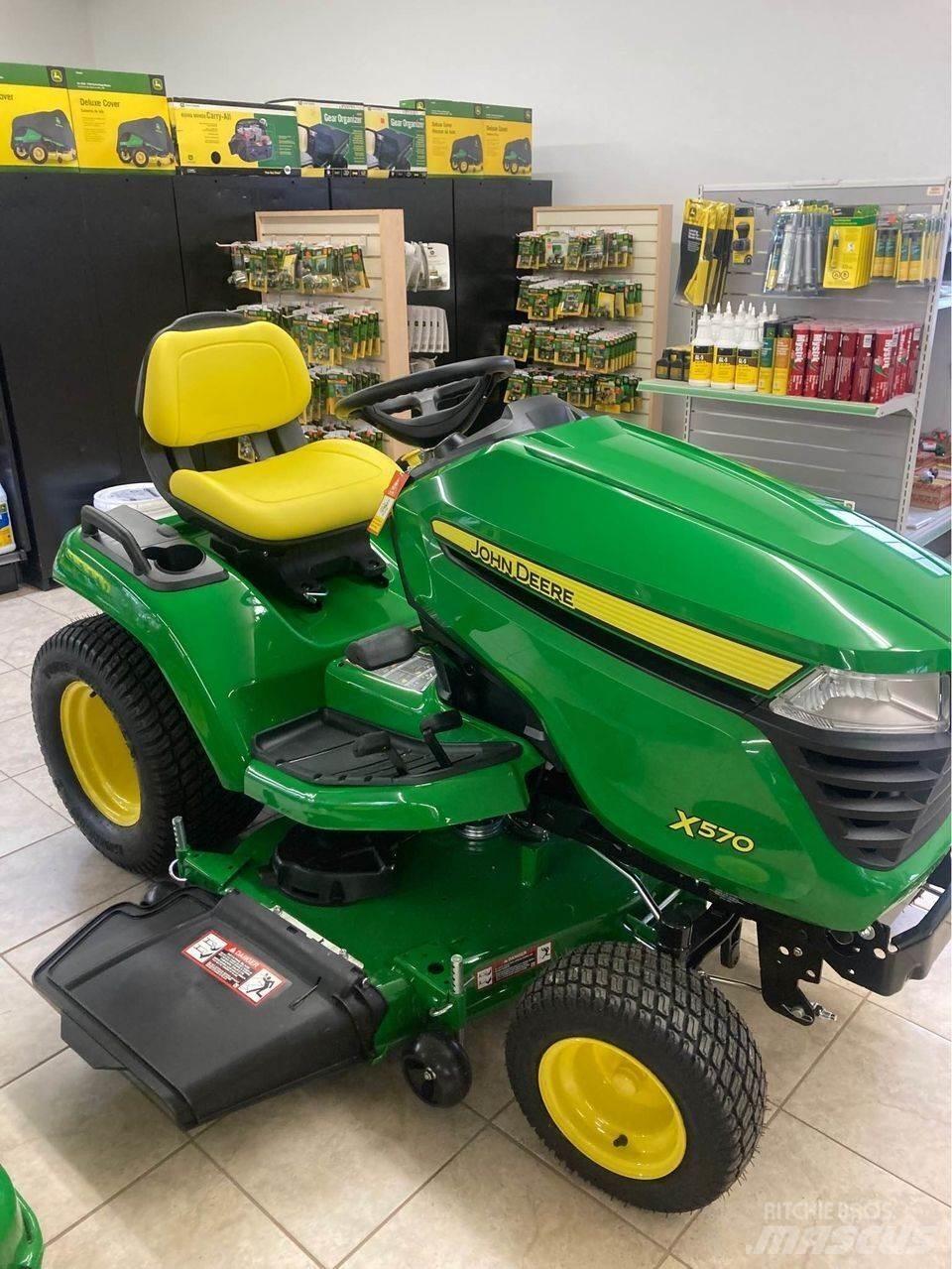 John Deere X570 Manji traktori