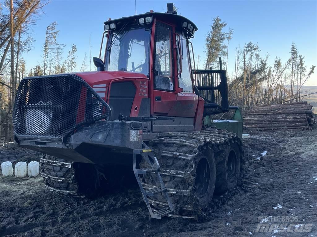 Komatsu 875 Forvarderi