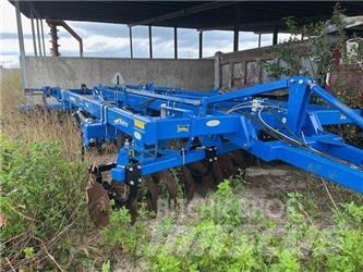 Landoll 2211-11 Podrivači