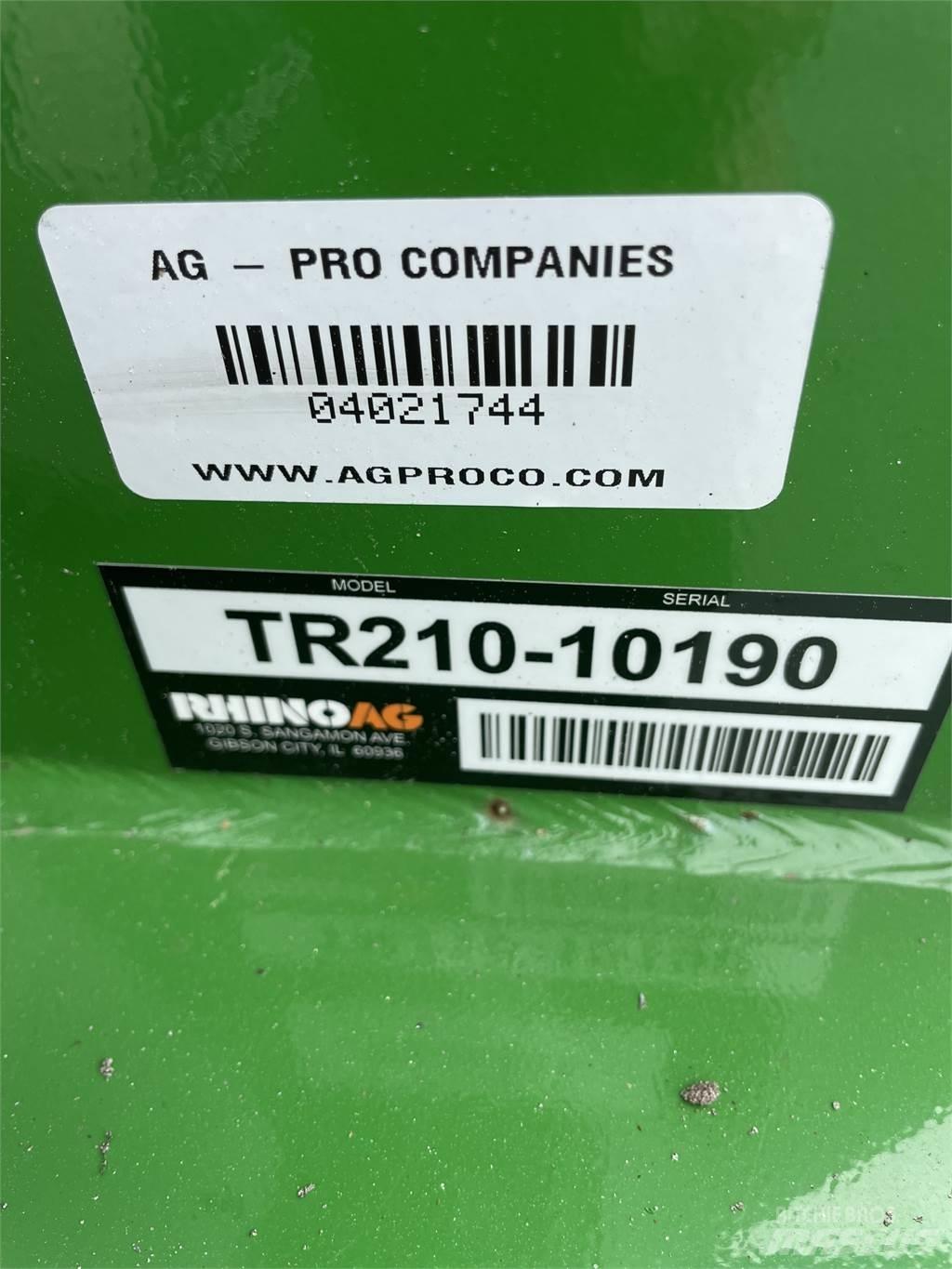 Rhino TR210 Rezači za bale, oprema za rezanje i odvajanje bal