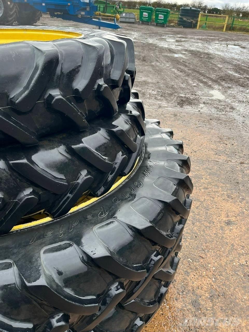  Row Crop Wheels Gume, točkovi i felne