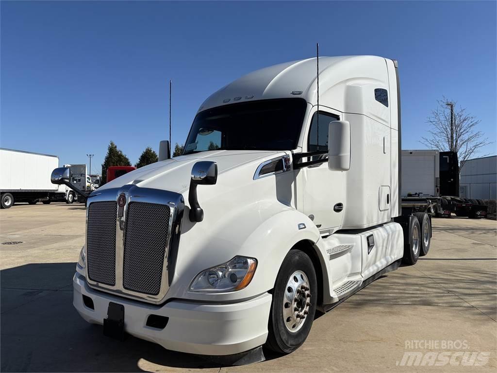Kenworth T680 Tegljači