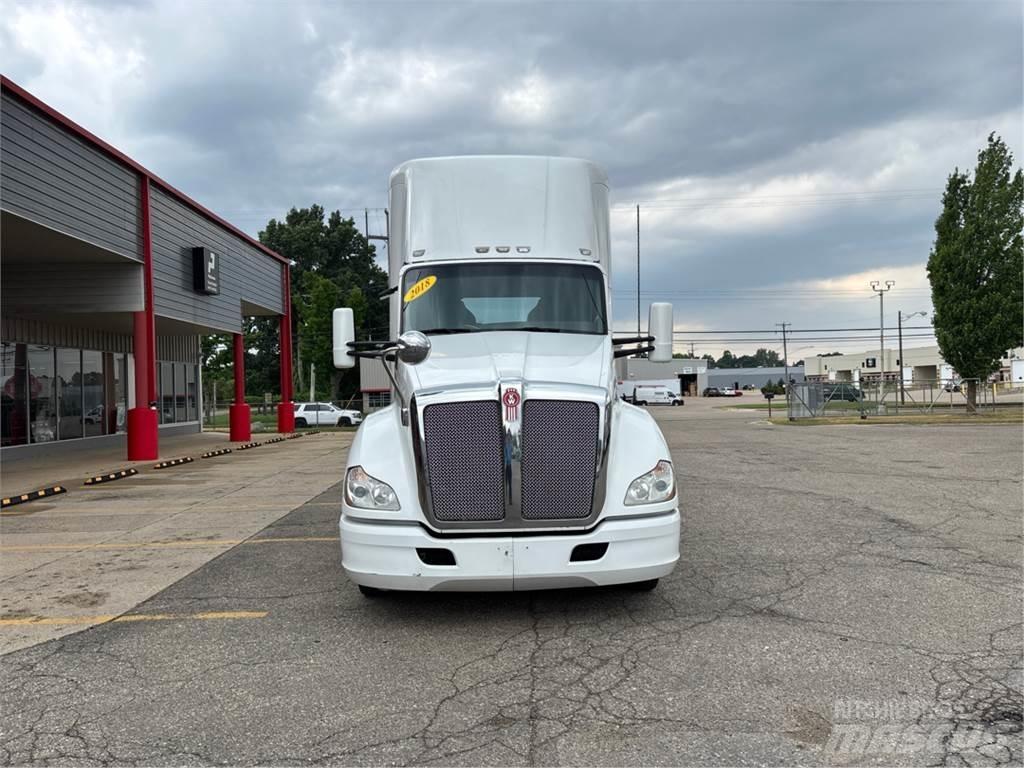 Kenworth T680 Tegljači