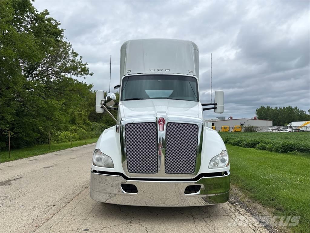 Kenworth T680 Tegljači