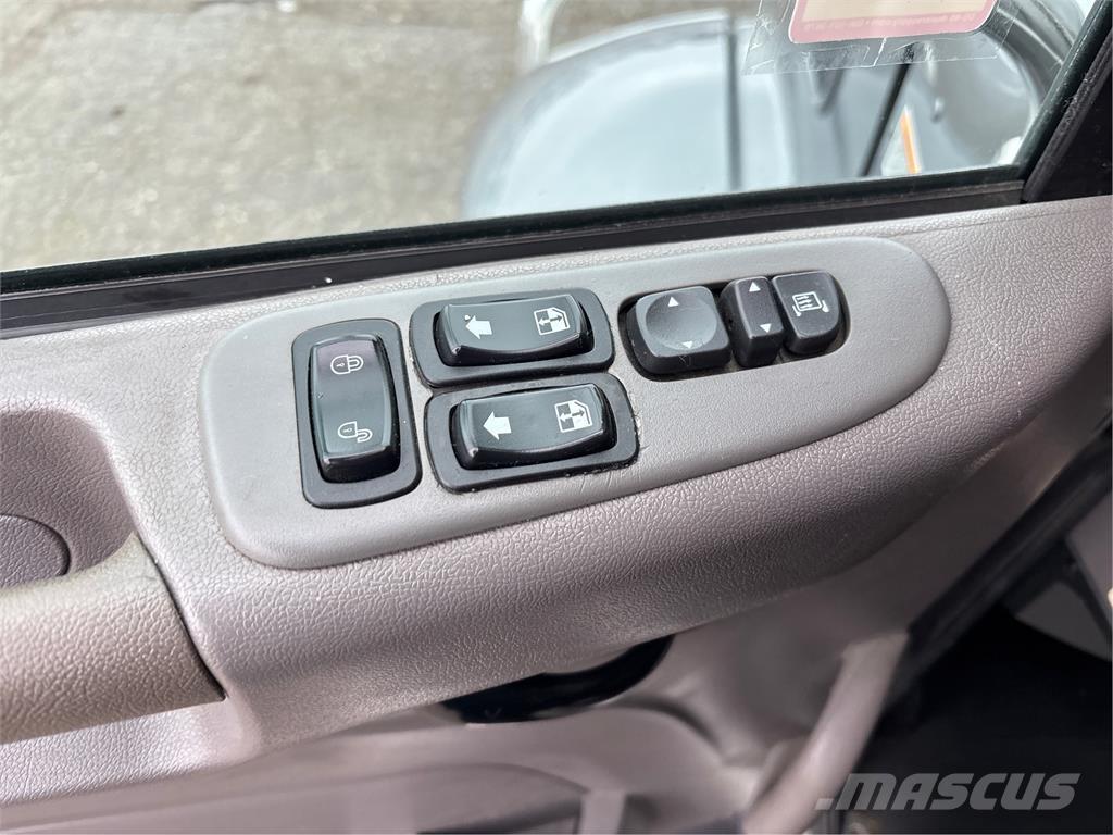 Peterbilt 348 Ostali kamioni