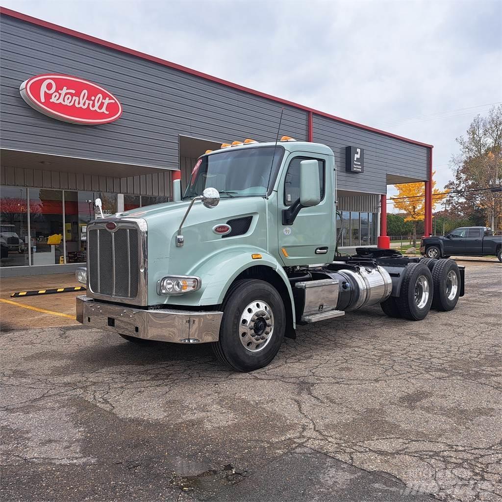Peterbilt 567 Tegljači