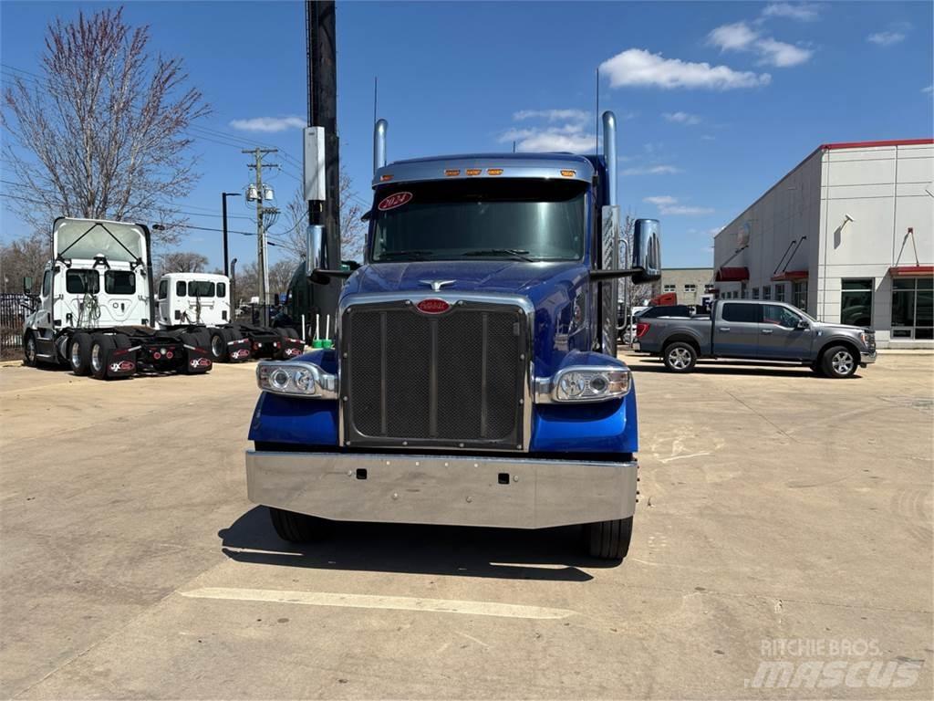 Peterbilt 567 Tegljači