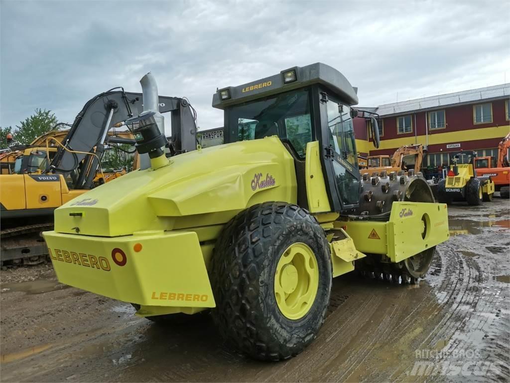 Bomag LEBREDO X 6 Valjci sa jednim bubnjem