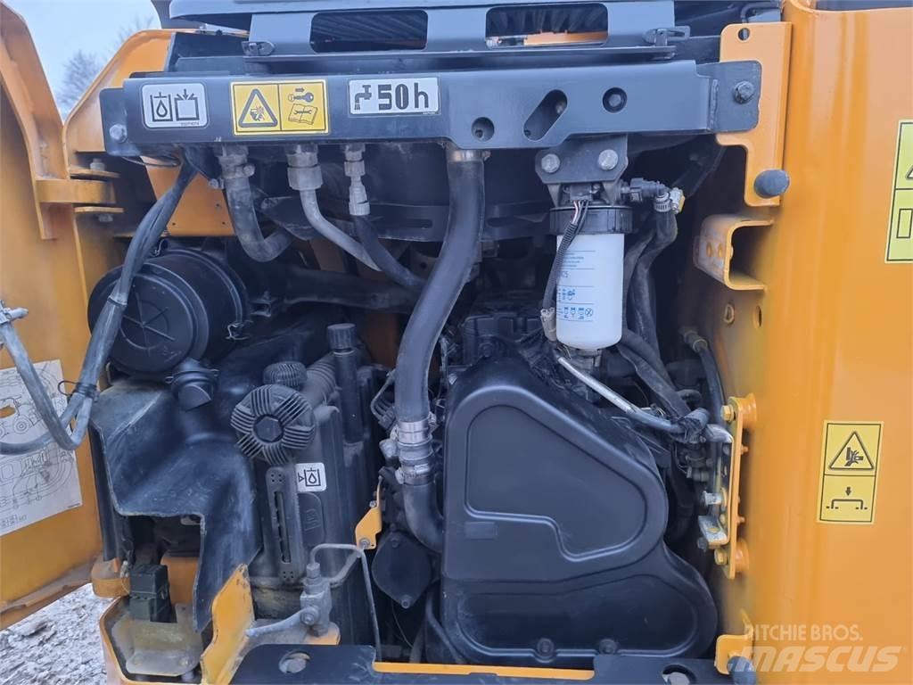 JCB 135HD Skid steer mini utovarivači