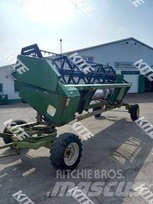 John Deere 2256 2WD Kombajni