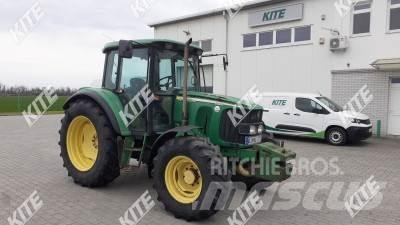 John Deere 6320 SE Traktori