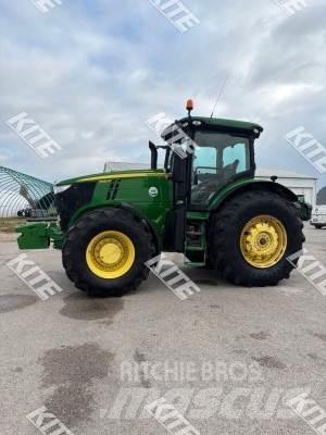 John Deere 7230R Traktori