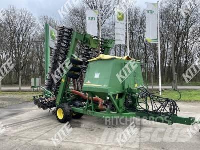 John Deere 740A/9M Sejačice