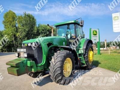 John Deere 8220 Traktori