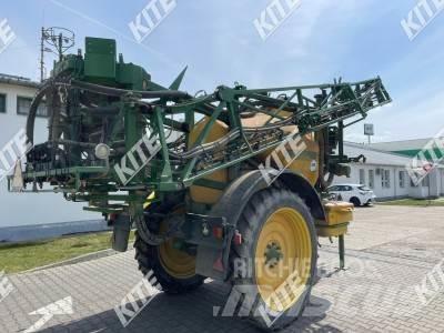 John Deere 832/18i Vučene prskalice