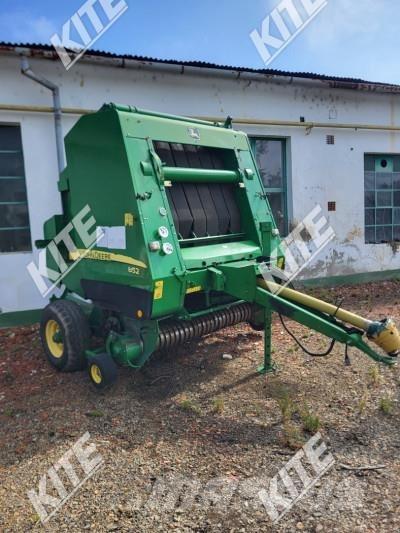 John Deere 852 Prese/balirke za rolo bale