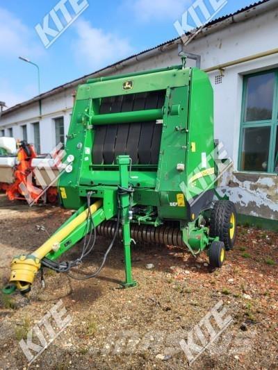 John Deere 852 Prese/balirke za rolo bale