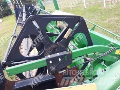 John Deere T670 Kombajni