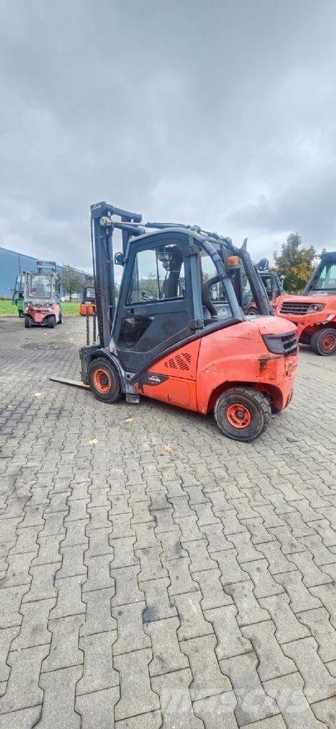 Linde H 30 D-02 Dizelski viljuškari