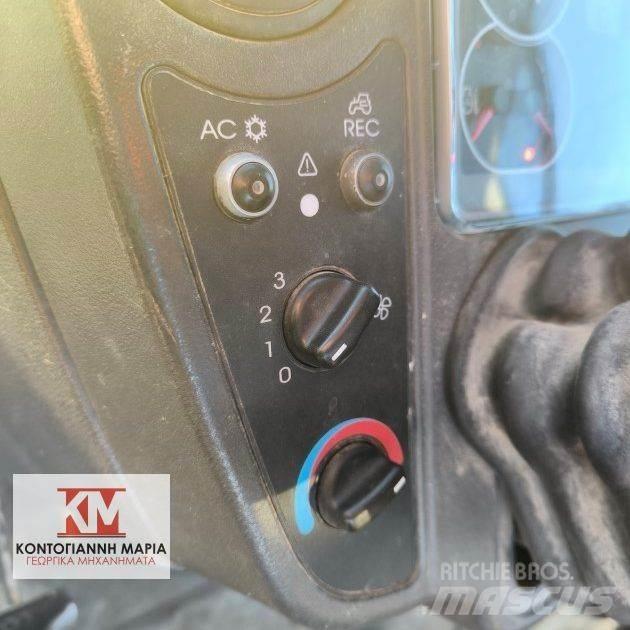 CLAAS AXOS 340 Traktori