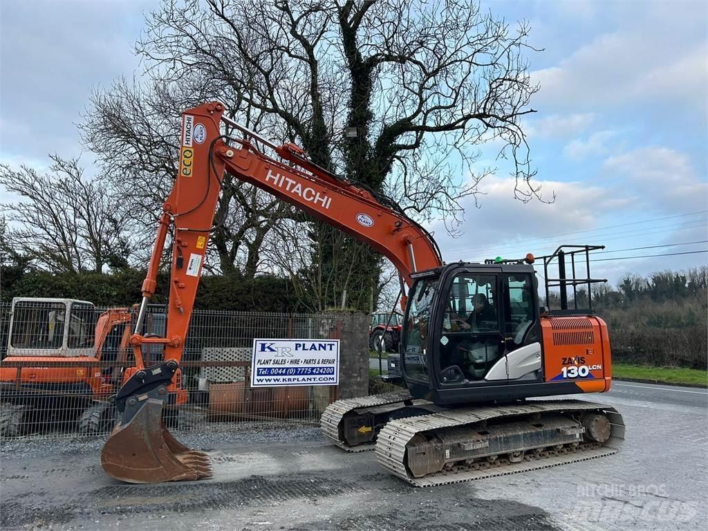 Hitachi ZX130LCN-6 Bageri guseničari