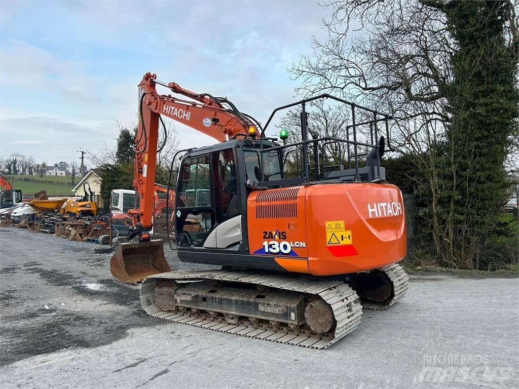Hitachi ZX130LCN-6 Bageri guseničari