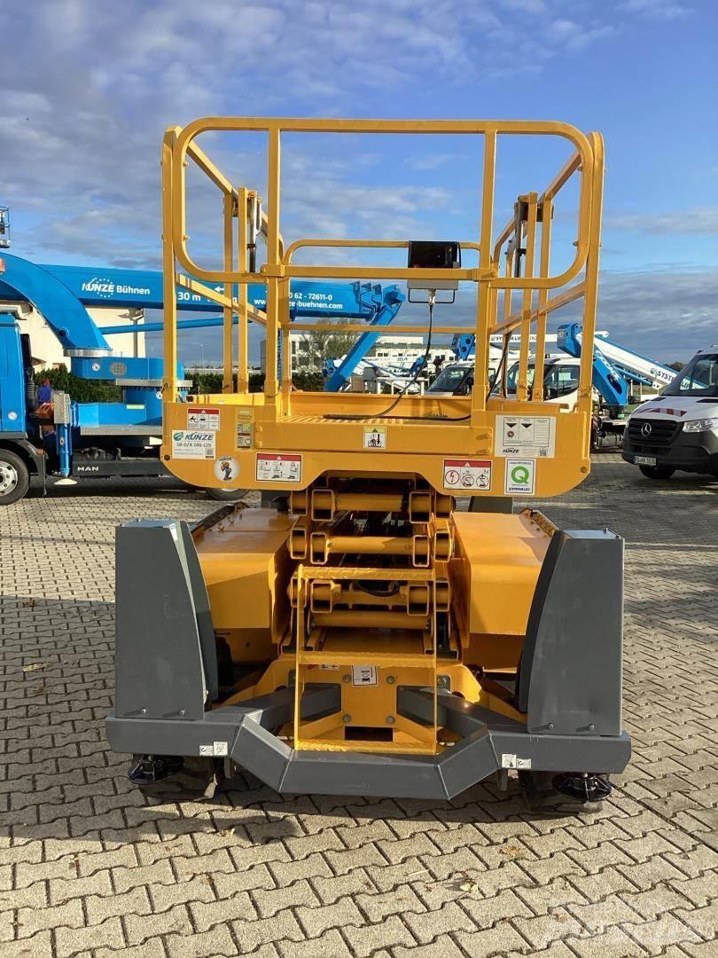 Haulotte Compact10DX Makazaste platforme