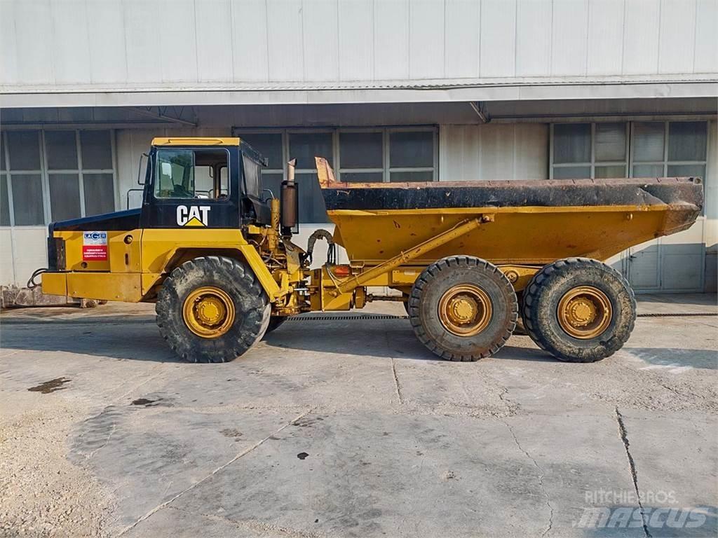 CAT D250E Zglobni damperi