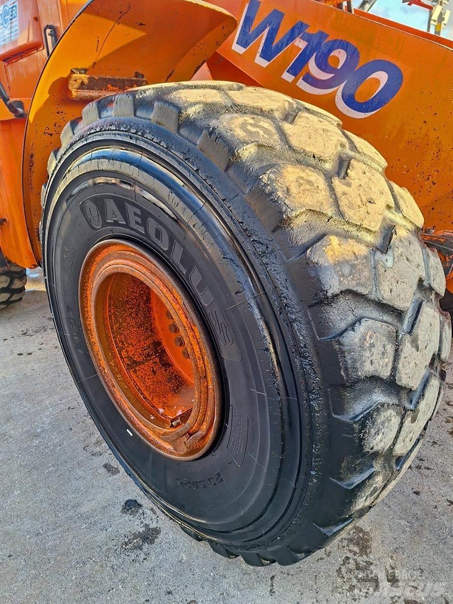 Fiat-Kobelco W190 Utovarivači na točkove