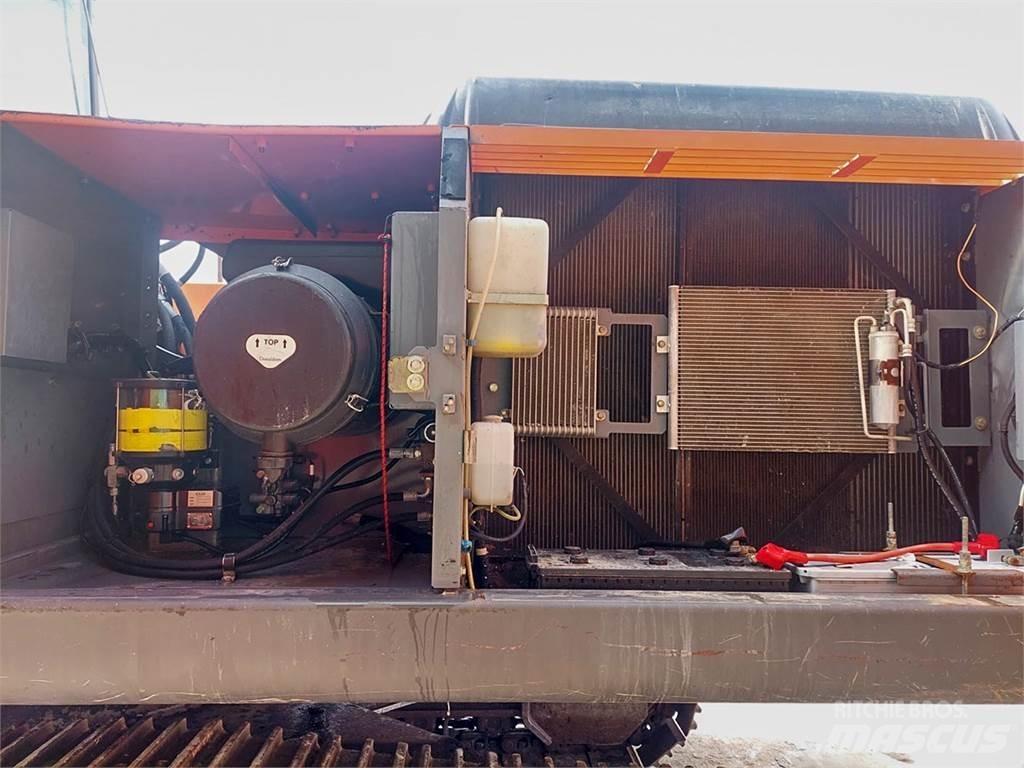 Hitachi ZX350LCN-3 Bageri guseničari