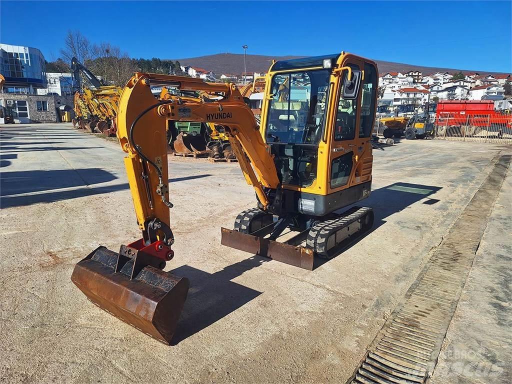 Hyundai 16-9 Mini bageri < 7t