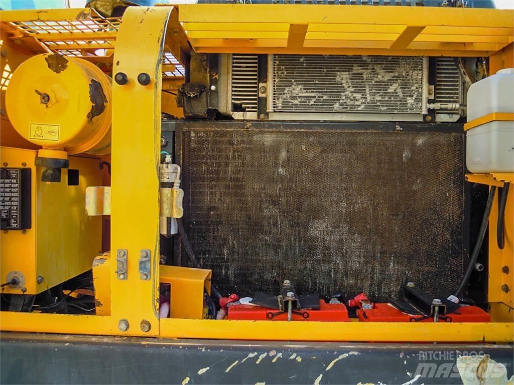 Hyundai R250LC-7 Bageri guseničari