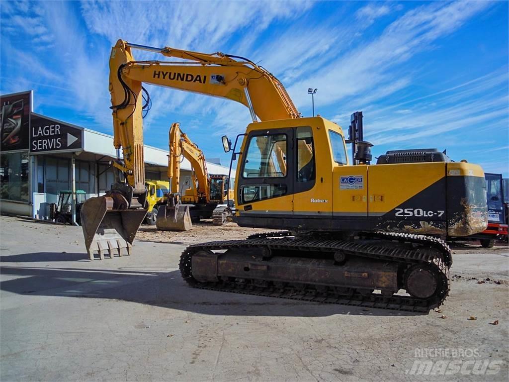 Hyundai R250LC-7 Bageri guseničari