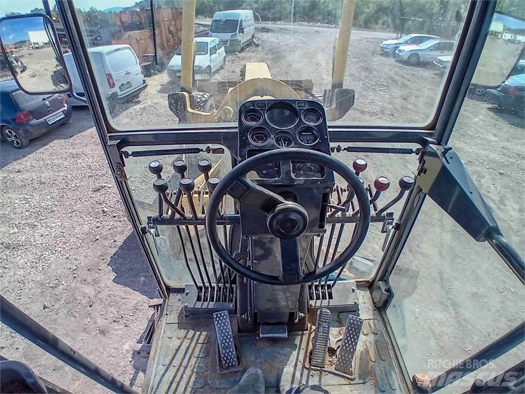 Komatsu GD655-3A Grejderi