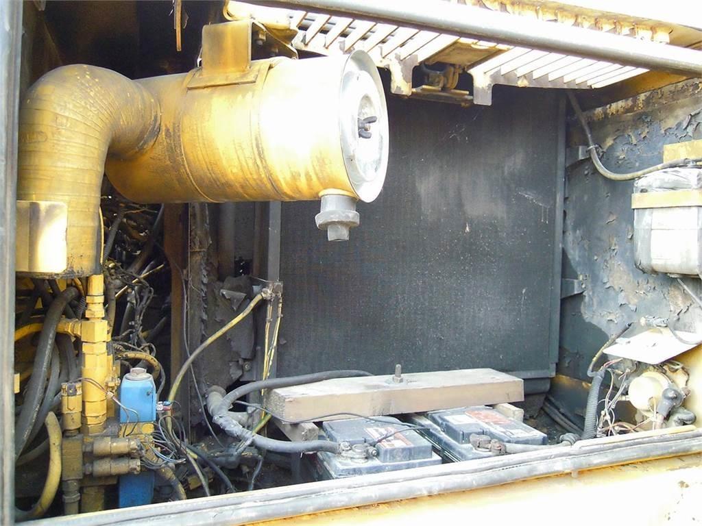 Komatsu PW170ES-6K Bageri točkaši