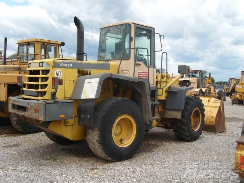 Komatsu WA320-3H Utovarivači na točkove