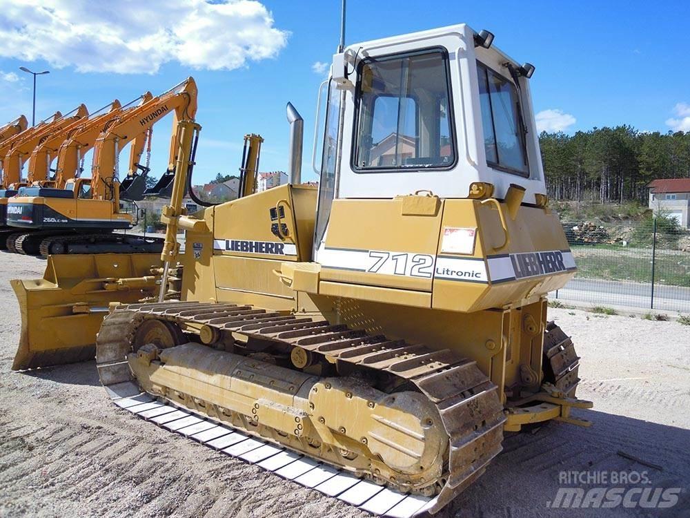 Liebherr PR 712M Buldožeri guseničari