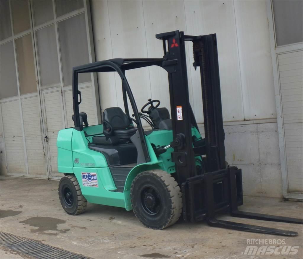 Mitsubishi FD40N Dizelski viljuškari