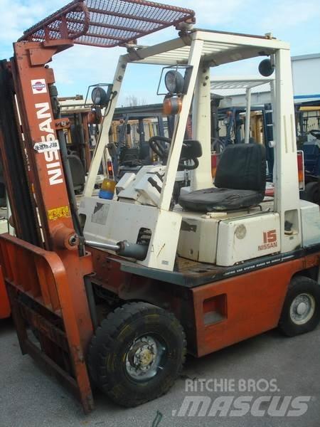 Nissan H01A15 Plinski viljuškari