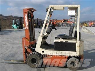 Nissan M01L15 Električni viljuškari