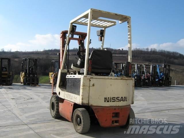 Nissan M01L15 Električni viljuškari