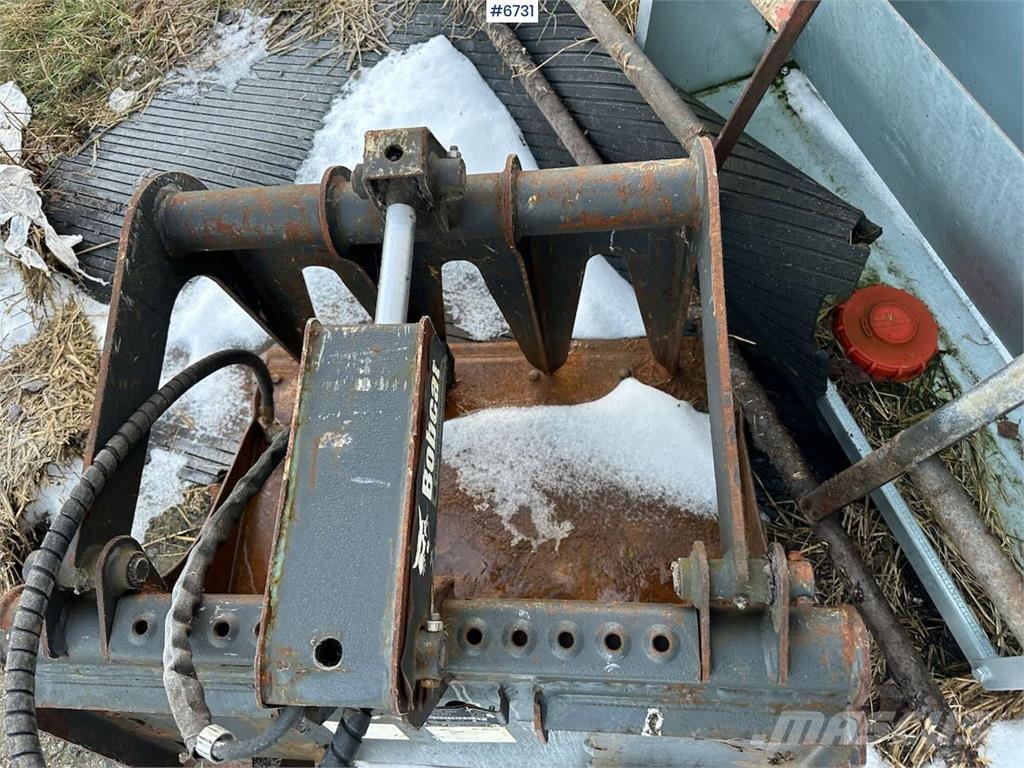 Bobcat S70 Višenamenski utovarivači